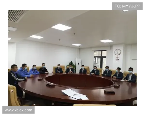 廉政英雄：点燃正义之光，守护清明未来