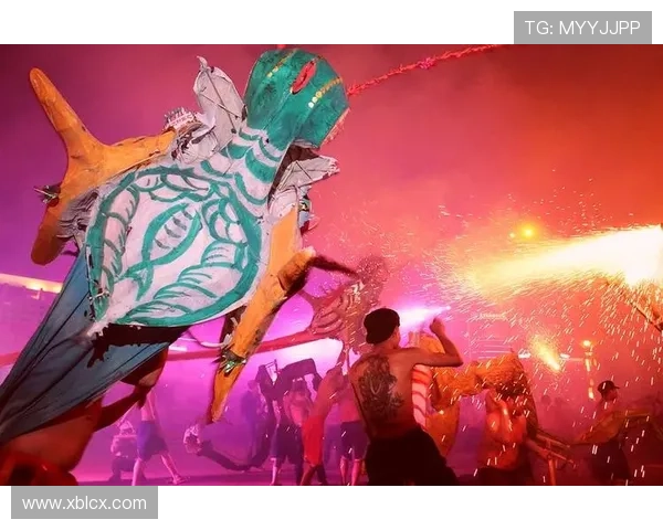 感受热浪：让身心在夏日烈焰中尽情绽放